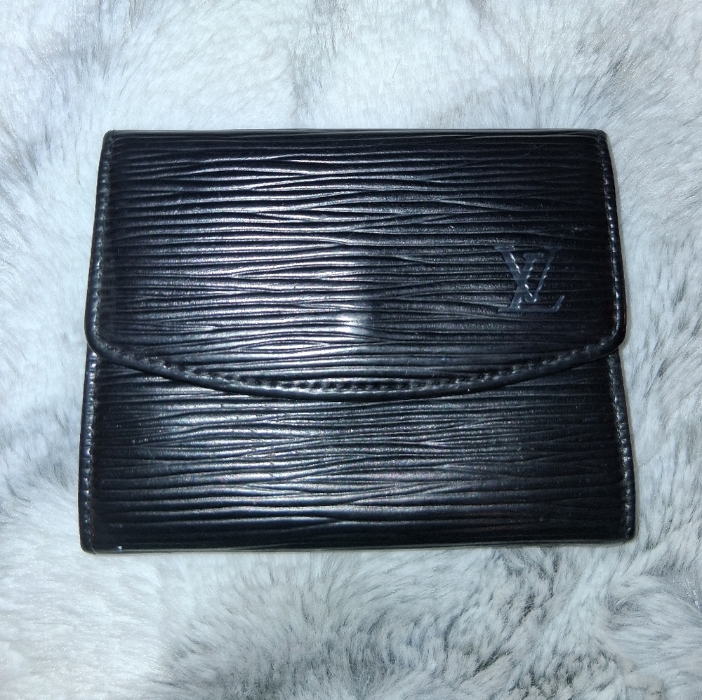 Louis Vuitton Epi Card Holder